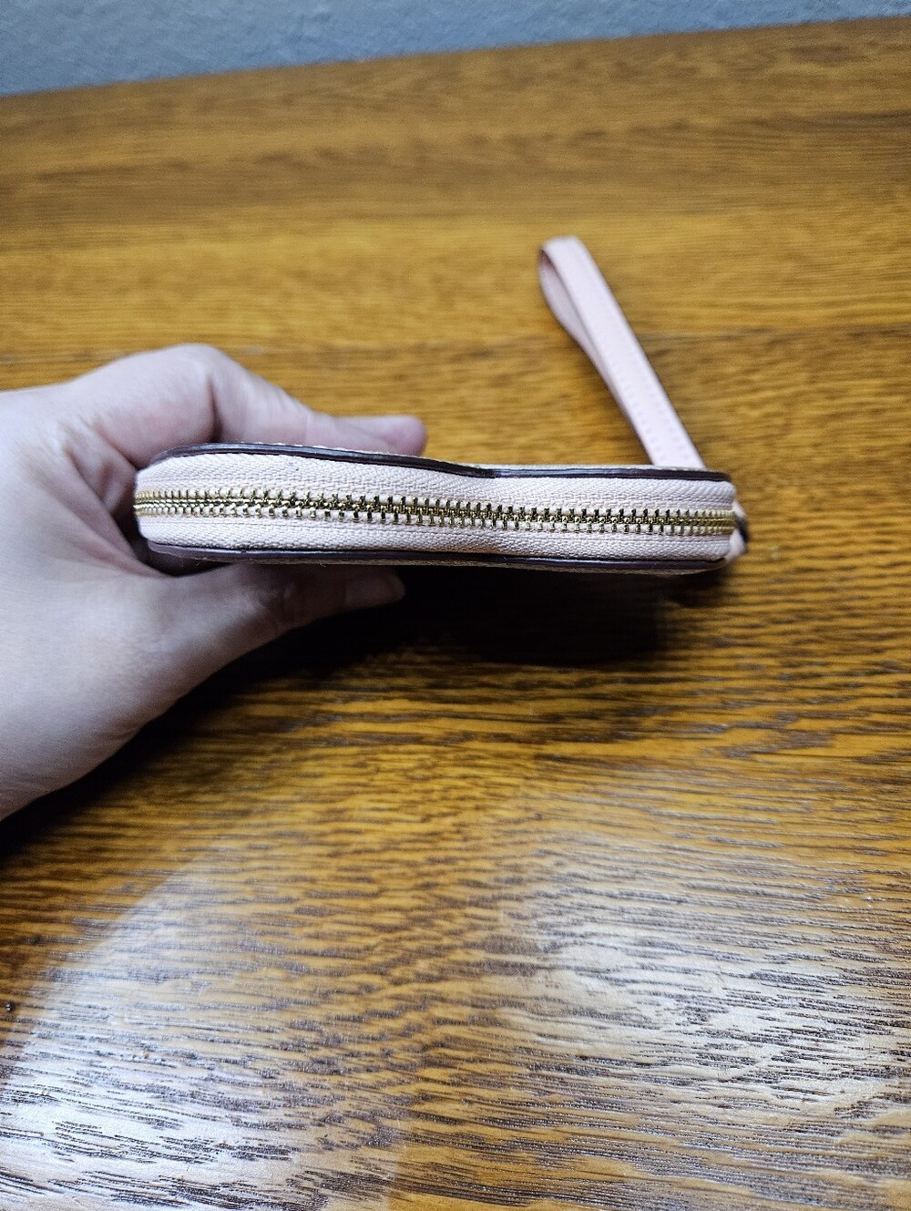 Coach X Observed By Us Heart Coin Case In Signature Canvas - Picture 5 of 8